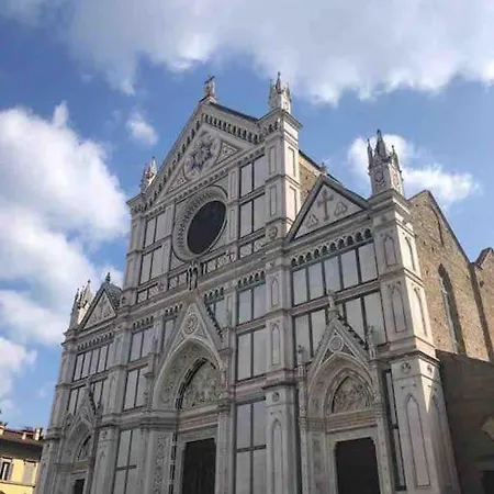 Quadrifoglio דירה